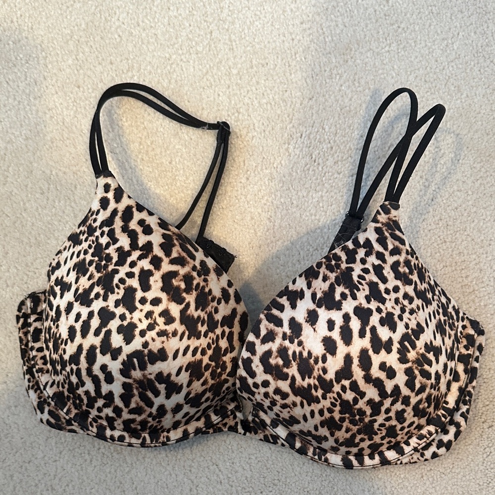 Victoria's Secret “very sexy” push-up Animal Print Bra
